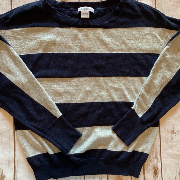 Women’s Sweater Lot-Liz Claiborne, Express,Mossimo - Picture 2 of 5